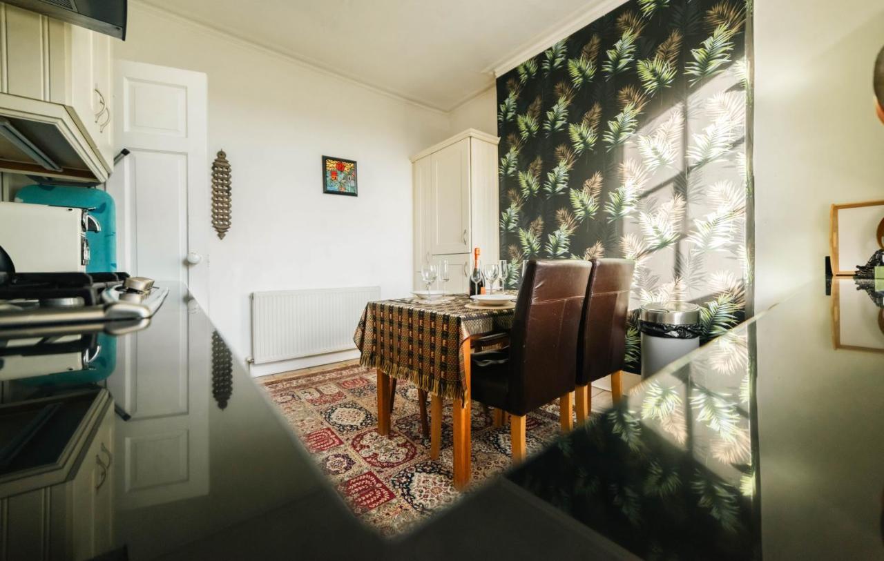Stylish 2 Bedroom Flat In Camden Town 런던 외부 사진