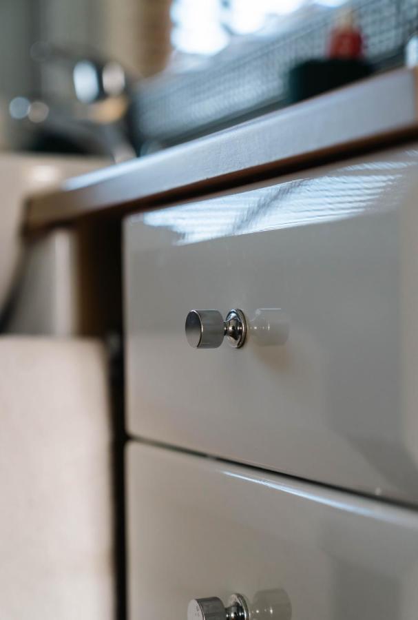 Stylish 2 Bedroom Flat In Camden Town 런던 외부 사진