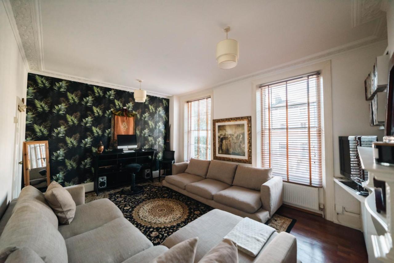 Stylish 2 Bedroom Flat In Camden Town 런던 외부 사진